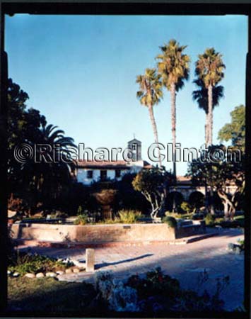 4x5-Mission-Courtyard