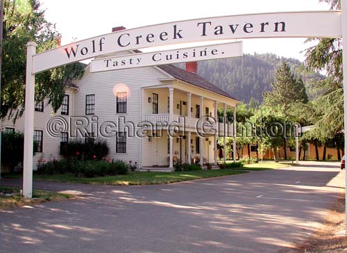 Dscn6847WolfCreekTavern